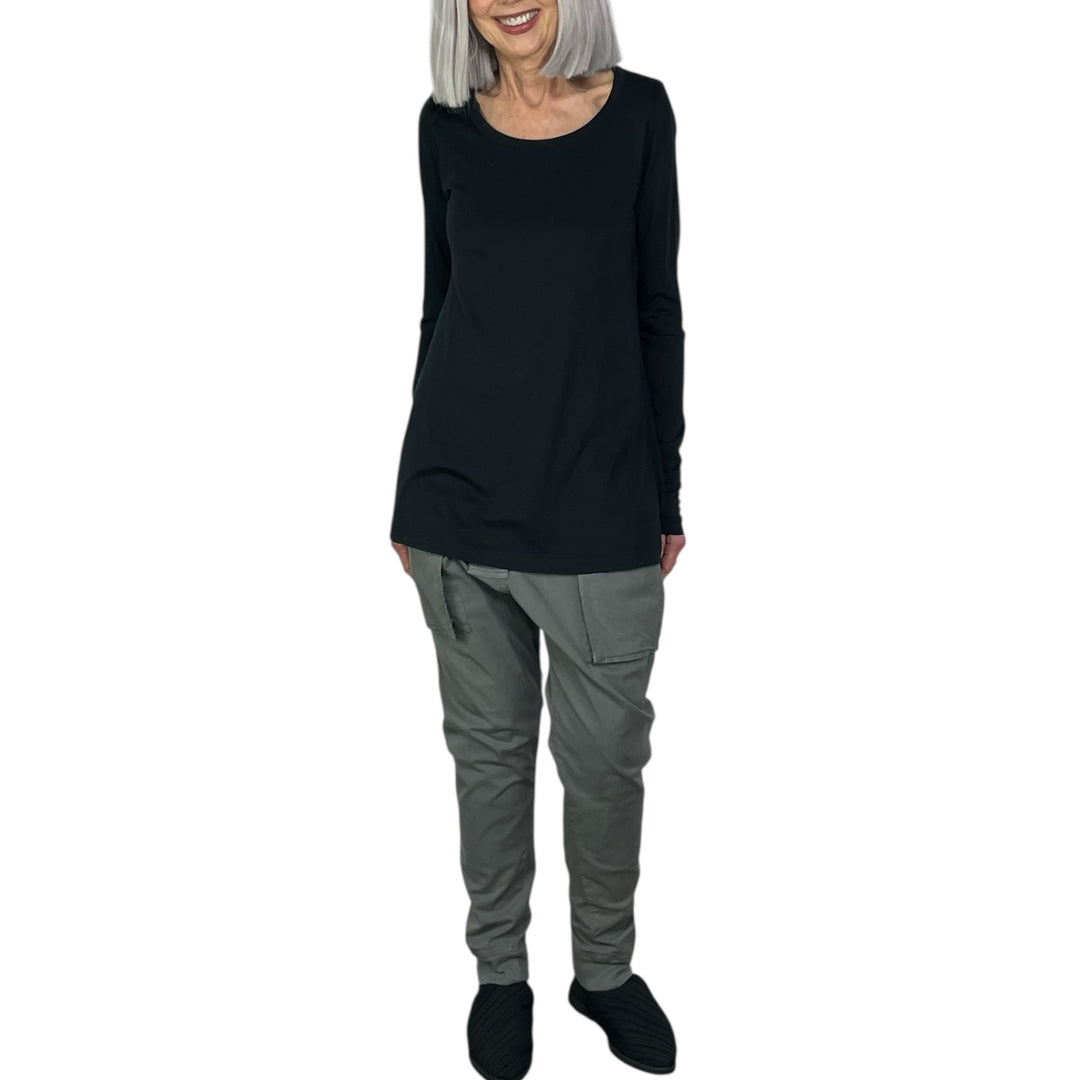 SHAPED T-SHIRT
