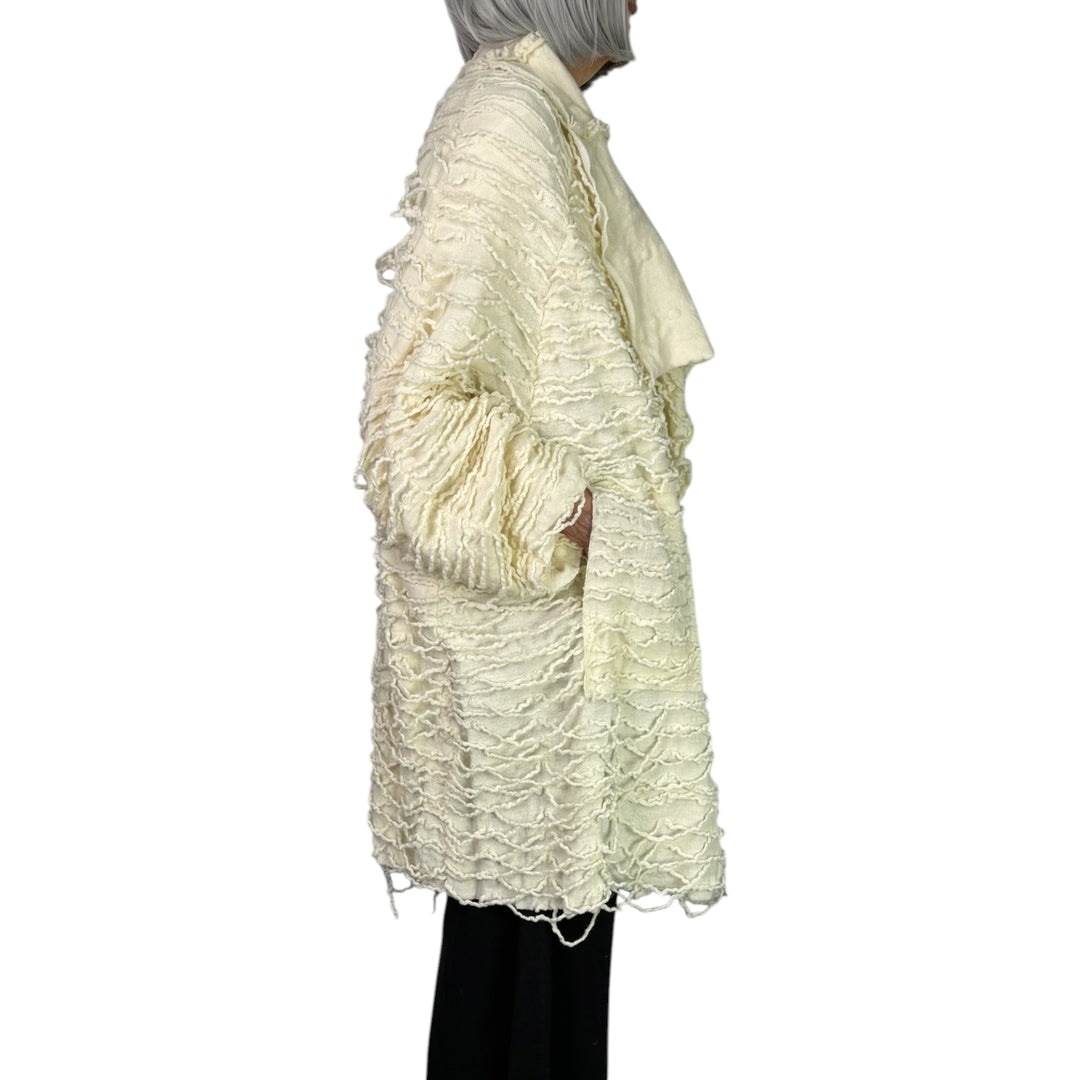 LOOPY KNIT COAT