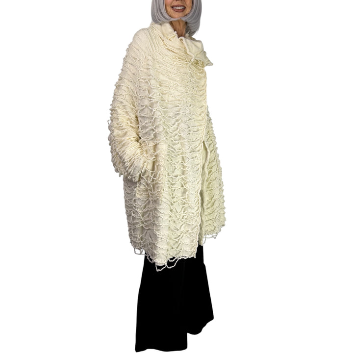 LOOPY KNIT COAT