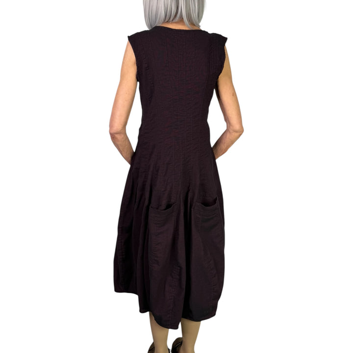 STITCHED PLEATS SLEEVELESS DRESS