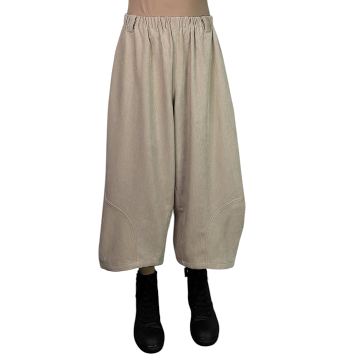 CURVED LEG ANKLE PANT