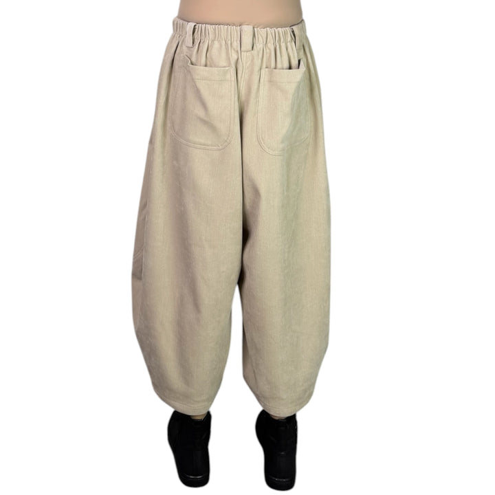 CURVED LEG ANKLE PANT
