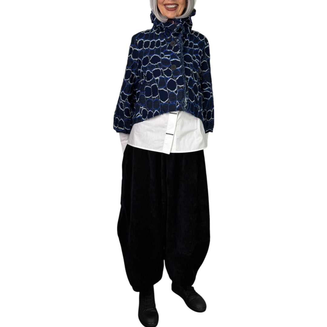 CURVED LEG ANKLE PANT