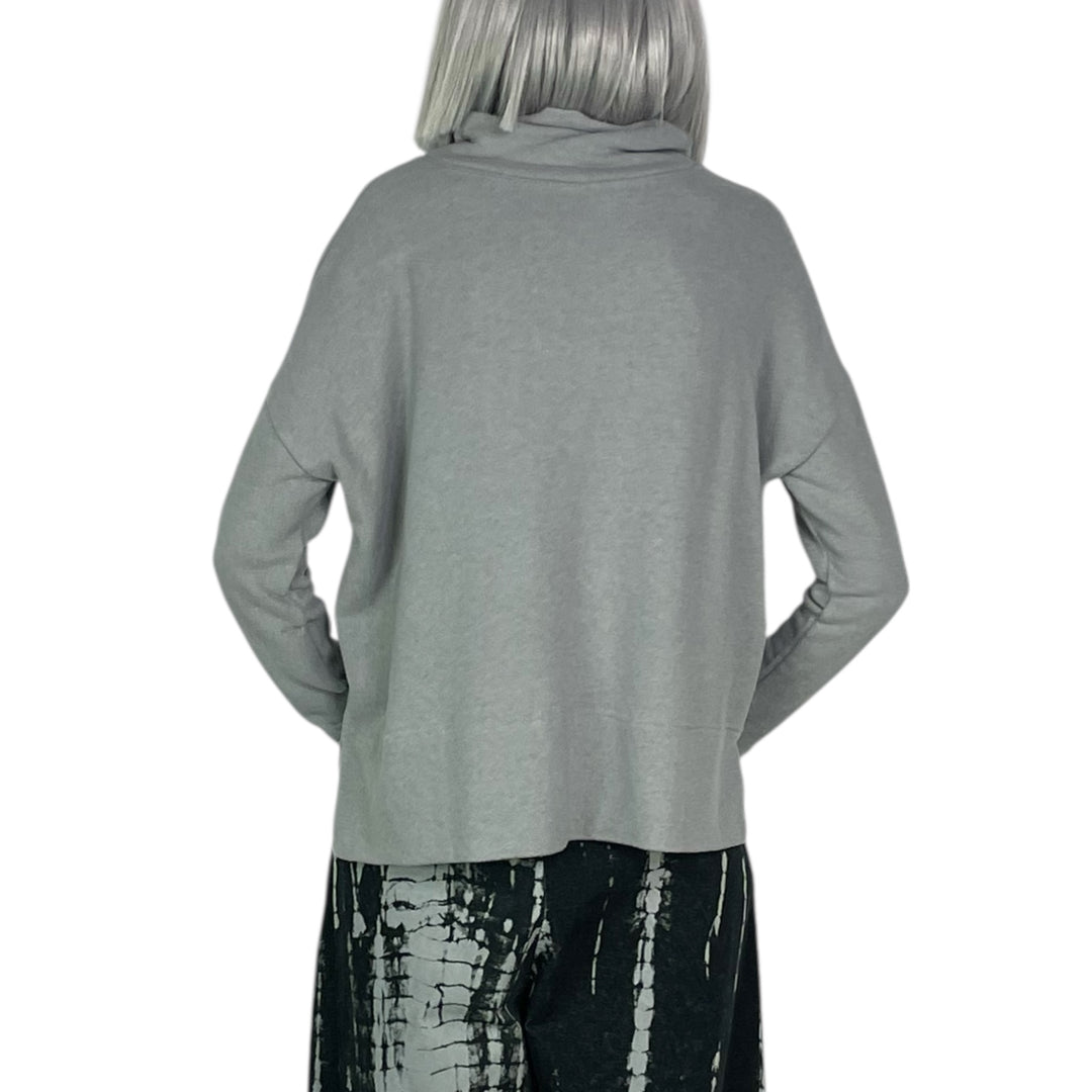 MOYET SOLID TOP