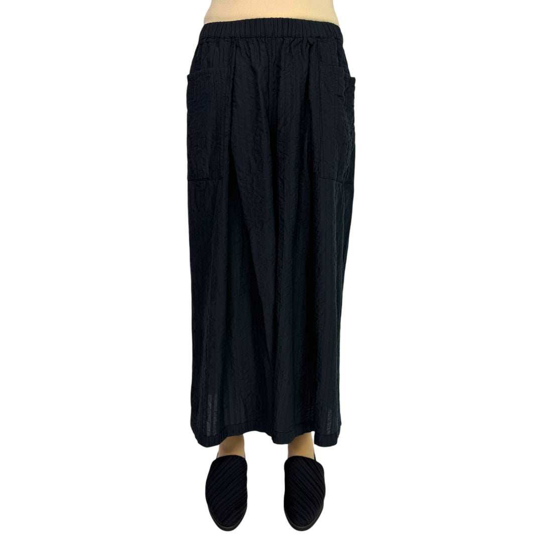 RIPPLE TUCK WIDE LEG LANTERN PANT
