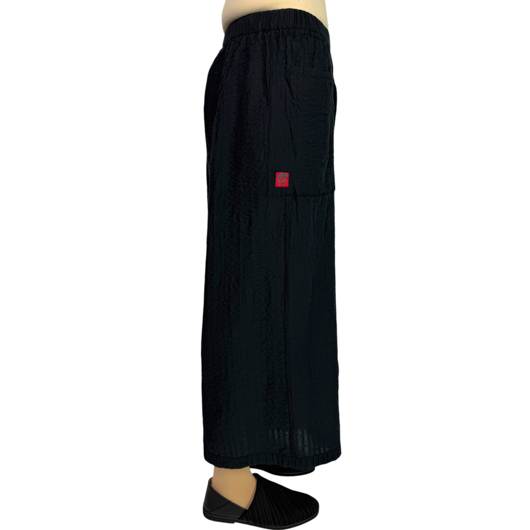 RIPPLE TUCK WIDE LEG LANTERN PANT