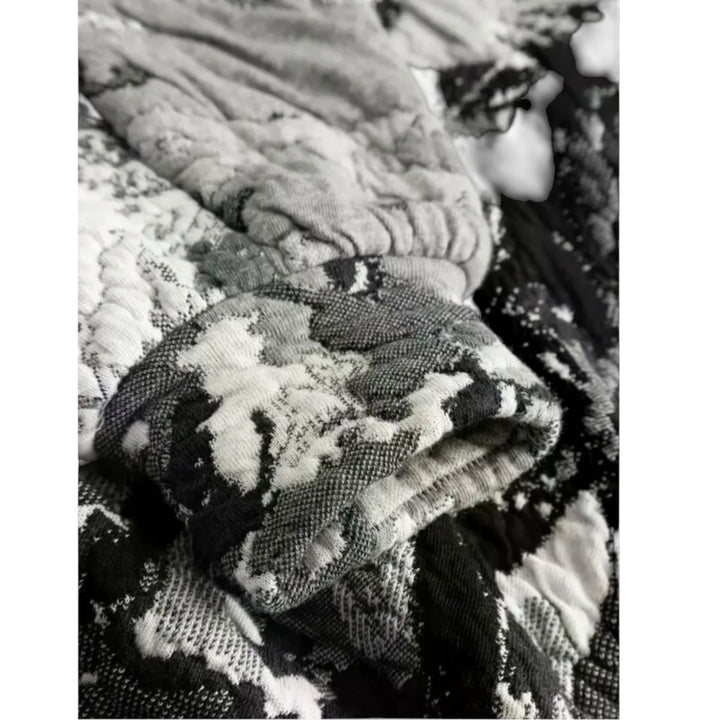 UNISEX HORSE GREYSCALE SWEATER
