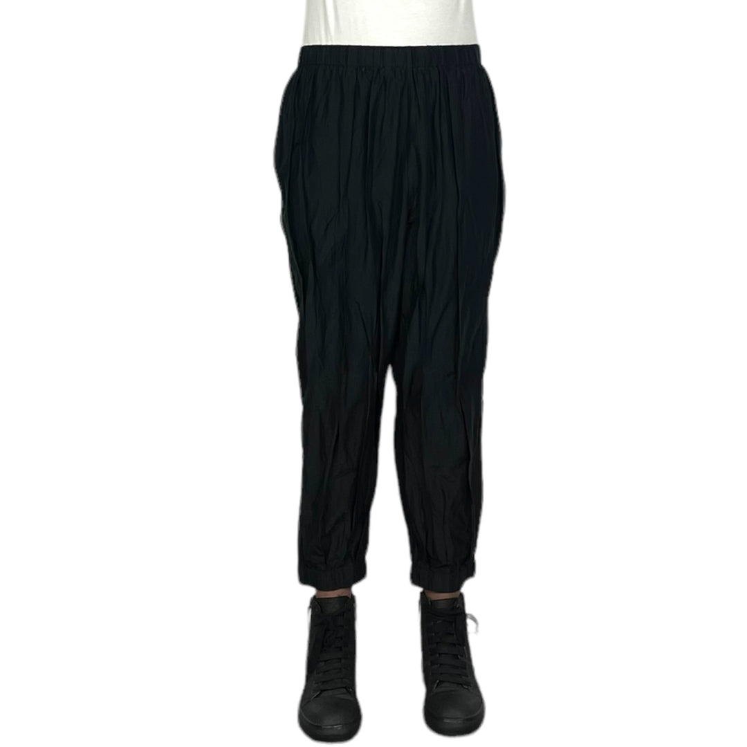 WAVY TUCK TAPERED PANT