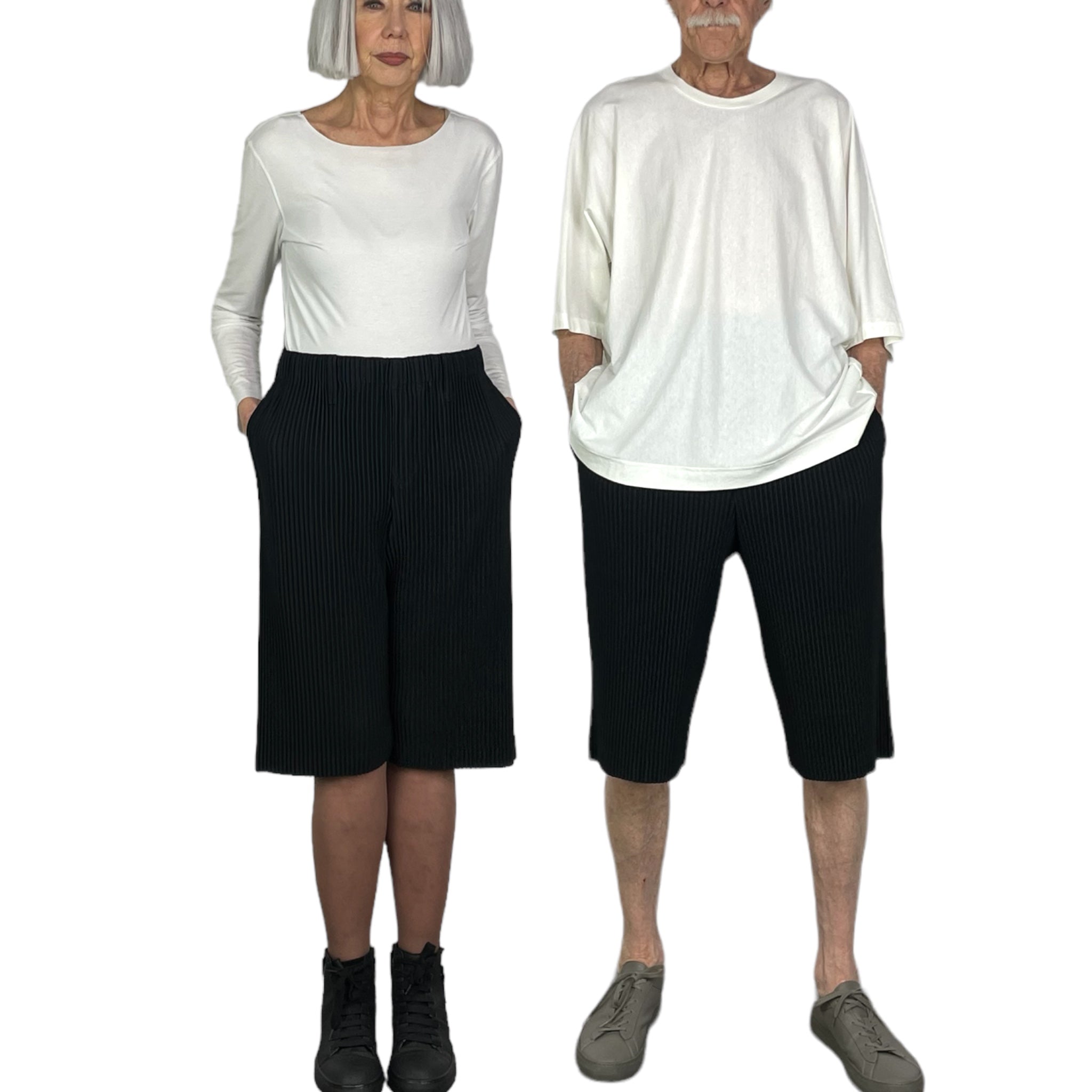 TAILORED PLEATS 2 SHORTS – MIO