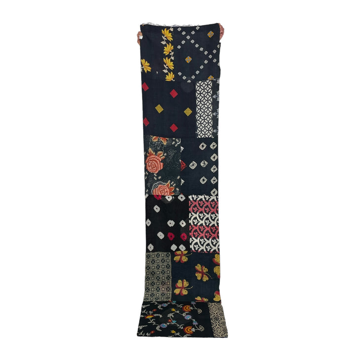 PATCH & CIRCLE STANDARD SCARF