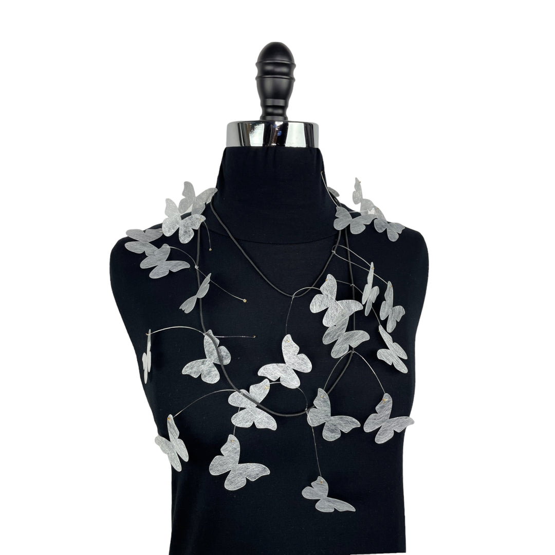 WANDERING BUTTERFLY NECKLACE