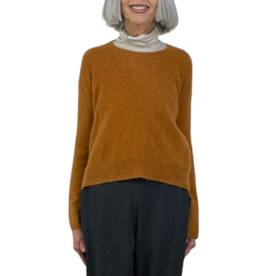 RACCOON CROP CREWNECK PULLOVER