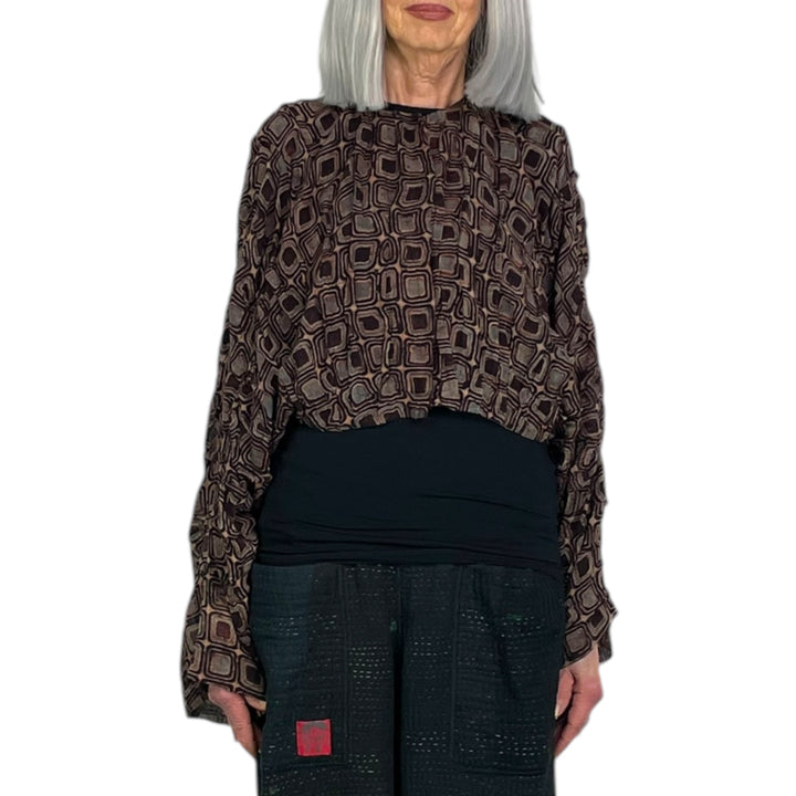 AJRAKH SQUARES WAVY TUCK SLEEVE JACKET