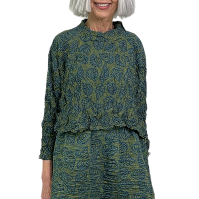 LEAF PRINT PLEATED CROP TOP