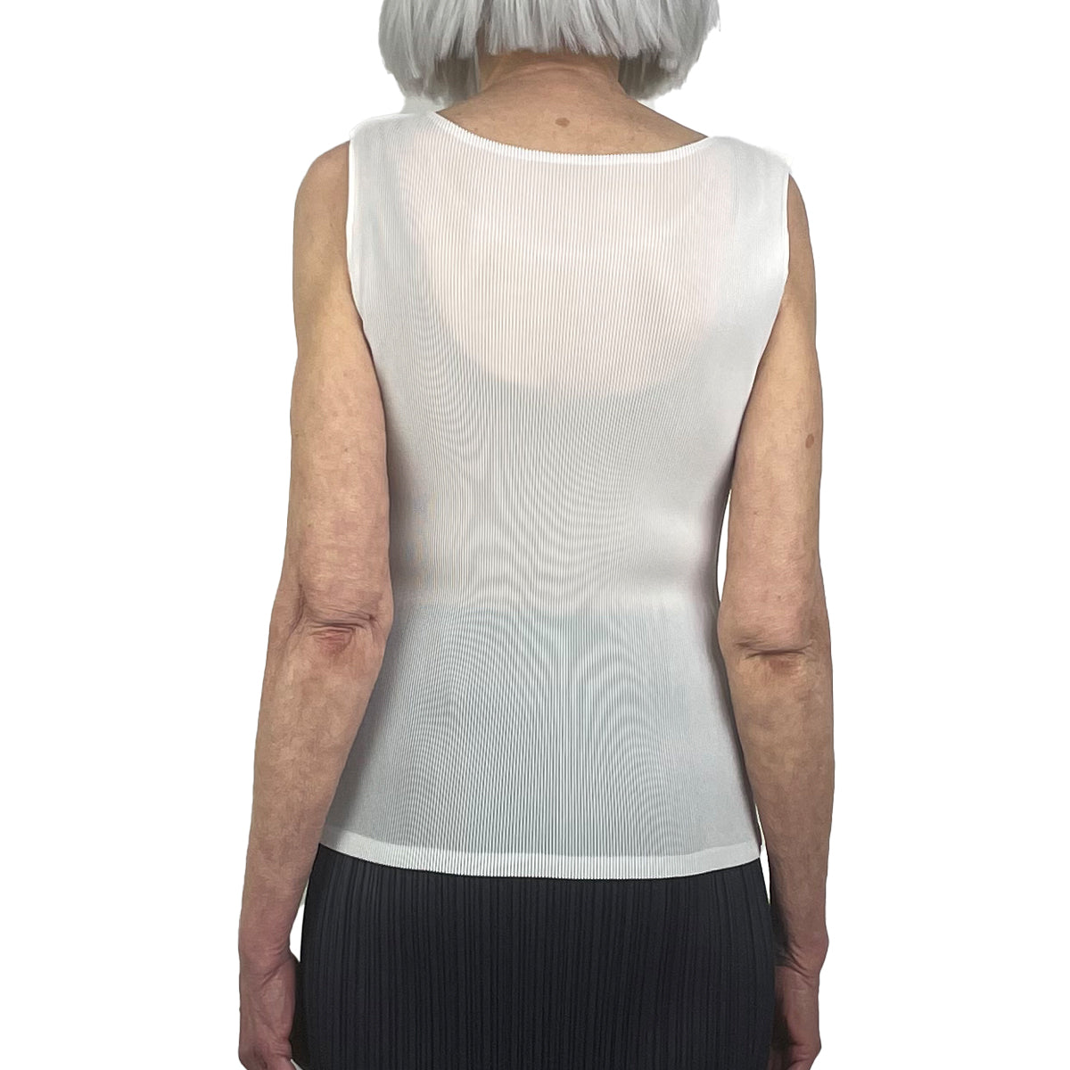 MIST BASICS TANK TOP – MIO