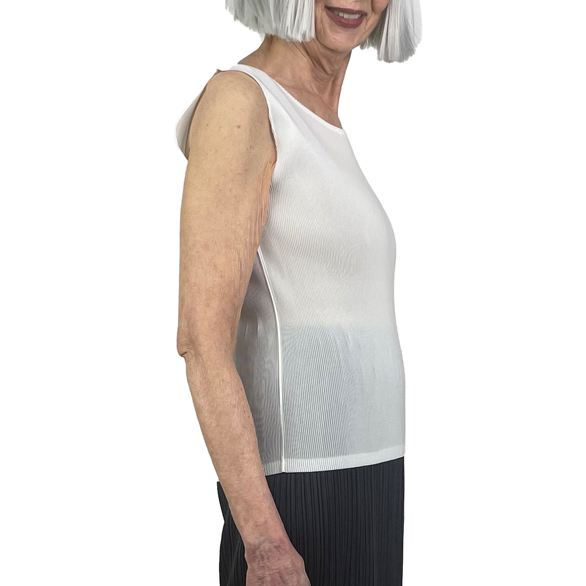 PLEATS PLEASE ミストタンクトップ PLEATS PLEASE ミストタンクトップ MIST BASICS – ISSEY MIYAKE