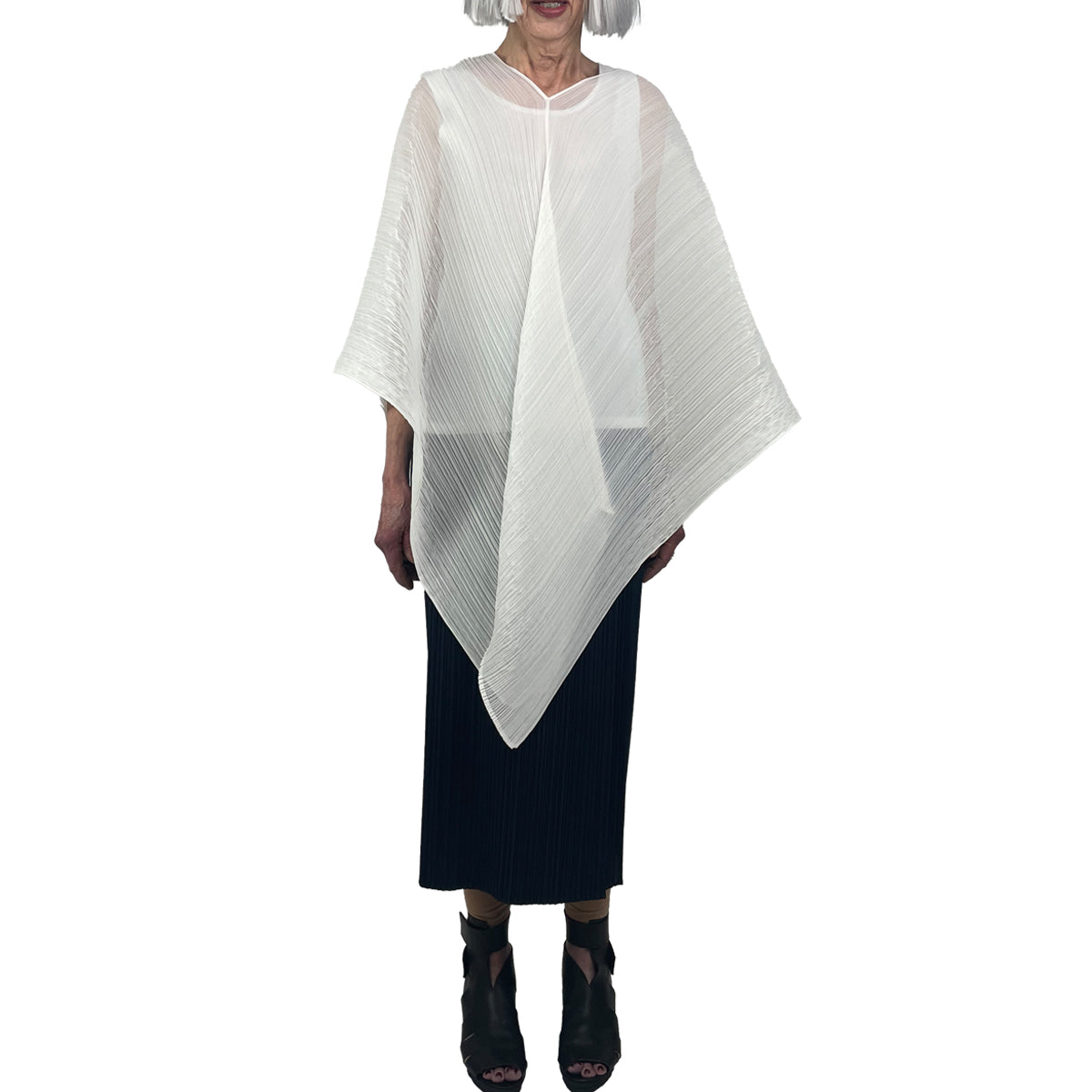 MADAME T BASIC PONCHO - SMALL – MIO