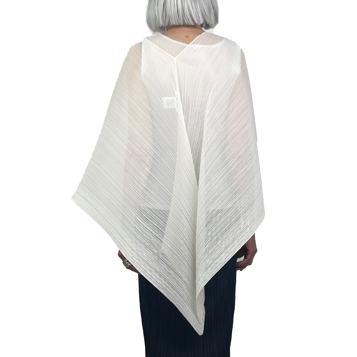 小物 PLEATS PLEASE MADAME-T SMALL WHITE Pleats Please Issey Miyake 'Basic Madame-T Small' Stole in White