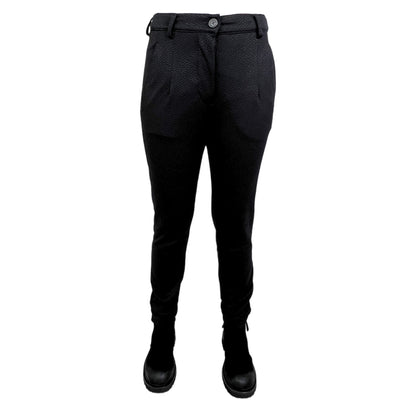 TEXTURED SLIM TROUSER