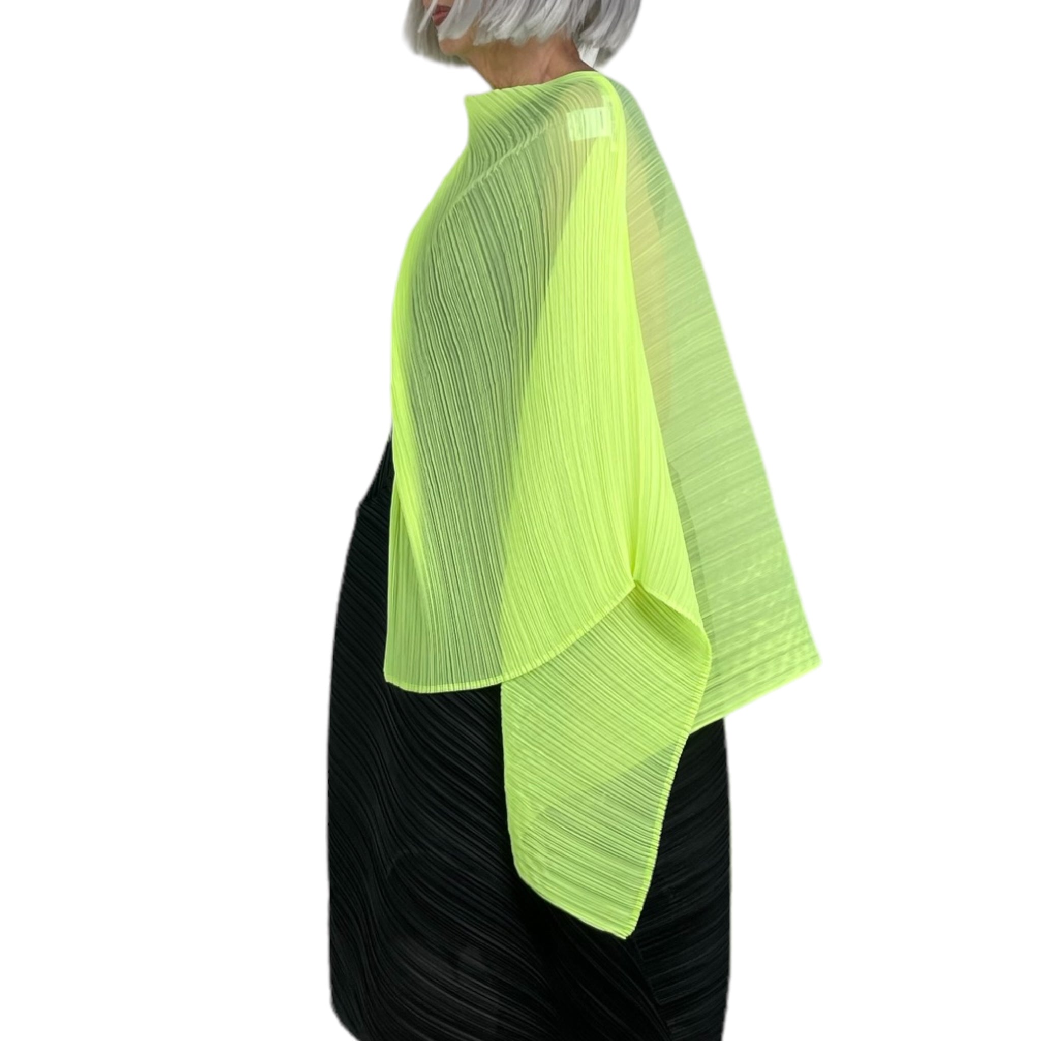 MC COLORS MARCH MADAME T STOLE – MIO