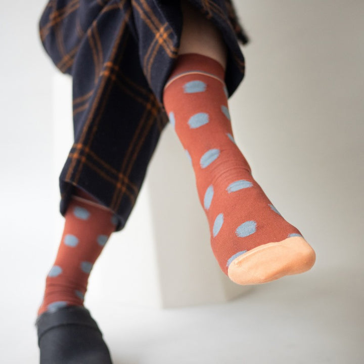 POLKA DOT SOCKS - SEPIA